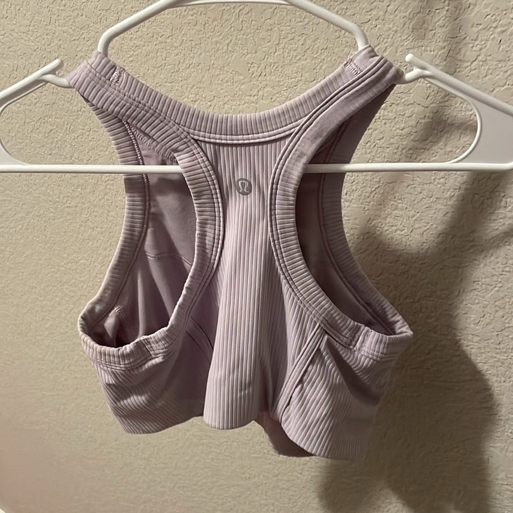 Workout top - Picture 2 of 2